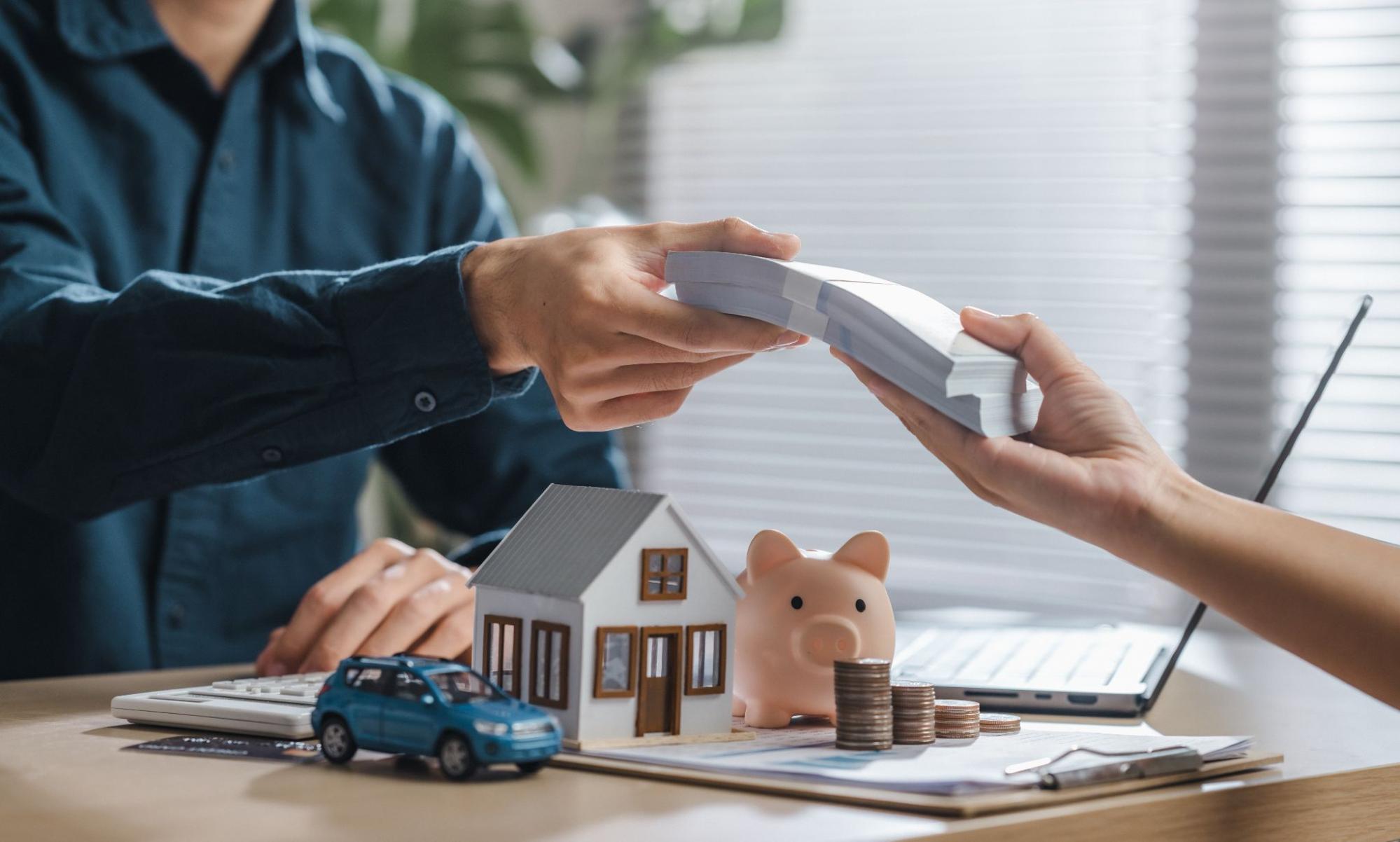 The Silent Costs of Waiting: How Delaying a Sale Can Shrink the Size of Your Cash Payout